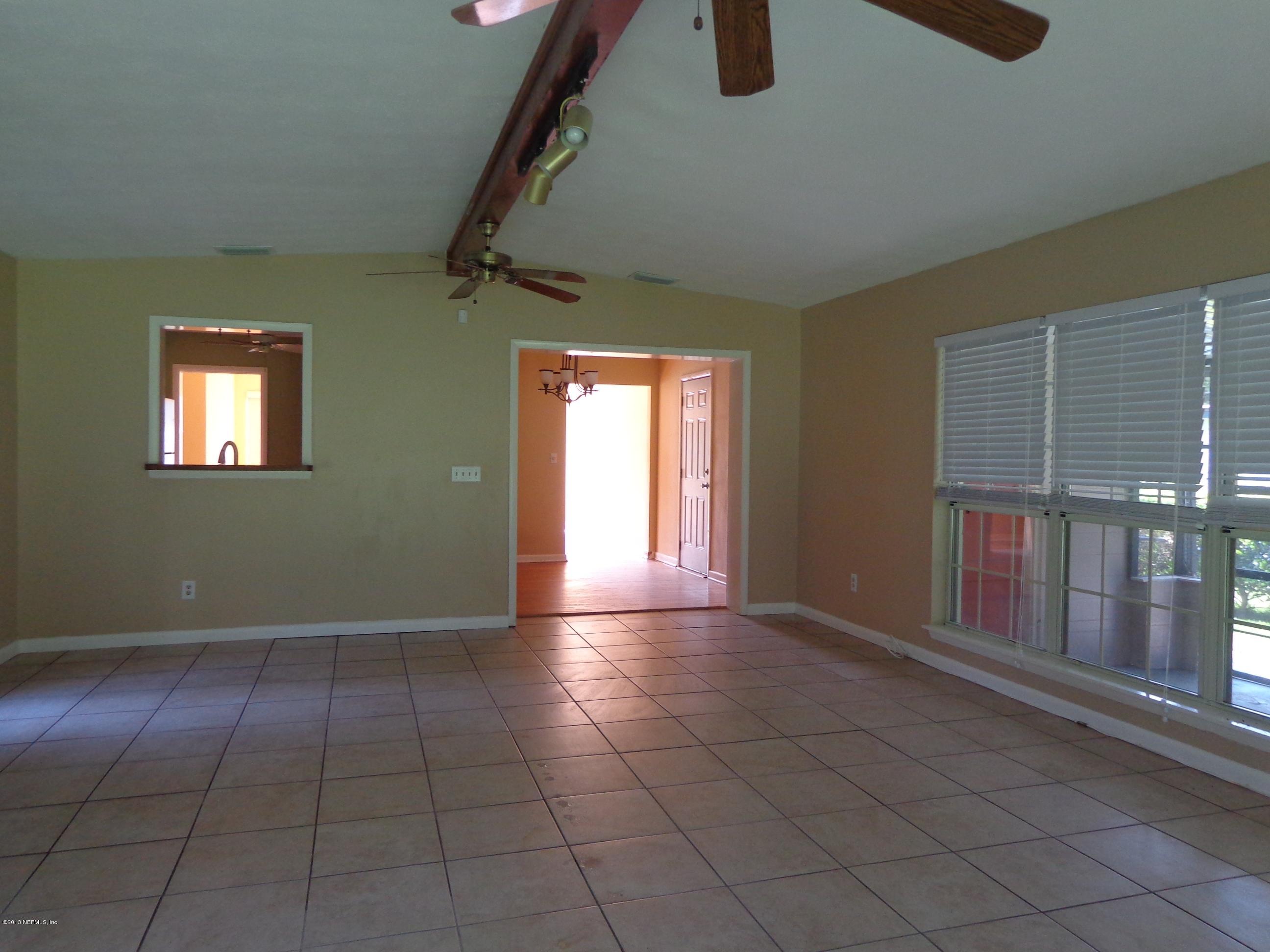2441 Randy Road Jacksonville, FL 32216 - Photo 12 of 41 Family room