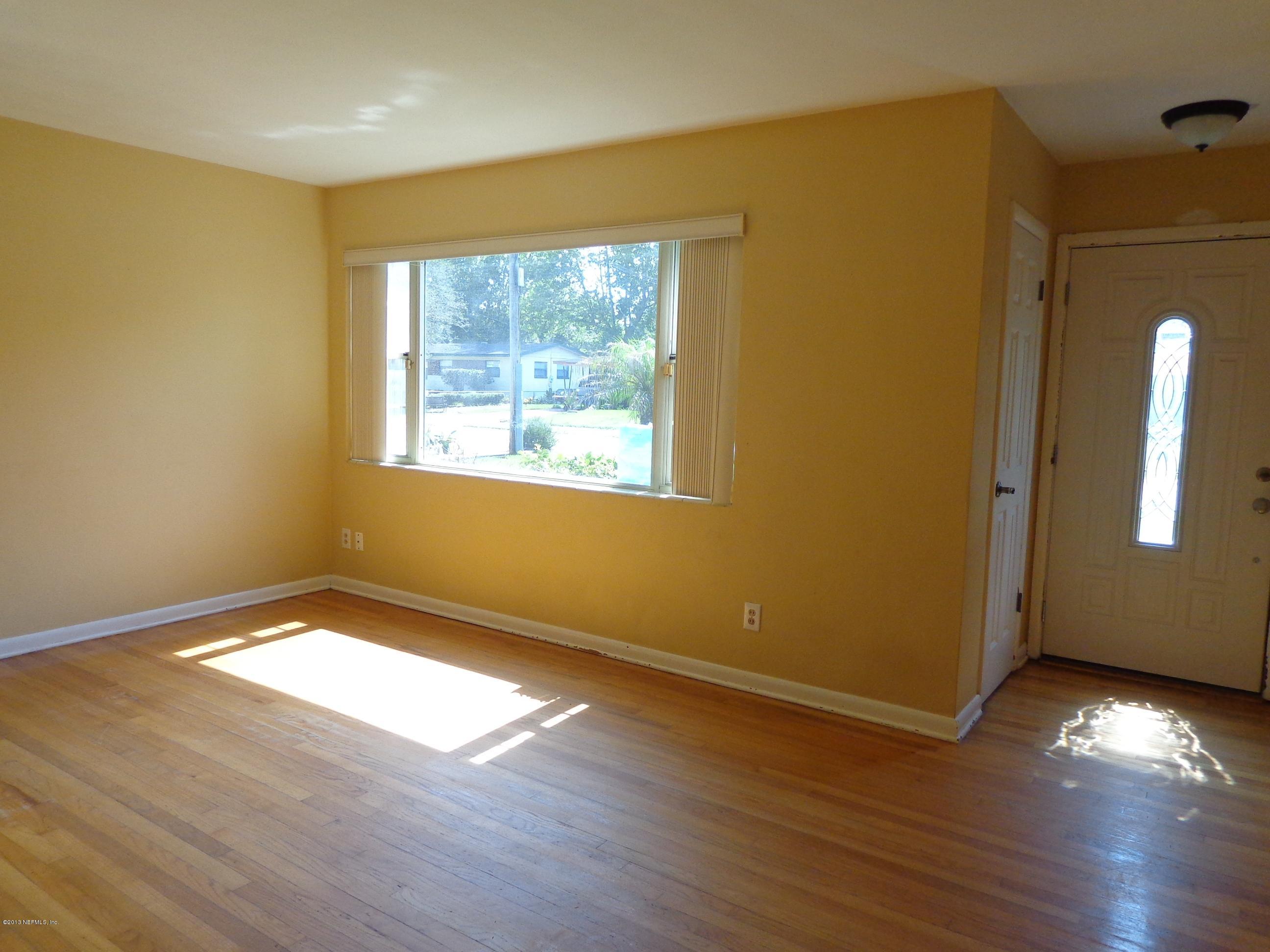 2441 Randy Road Jacksonville, FL 32216 - Photo 2 of 41 Foyer