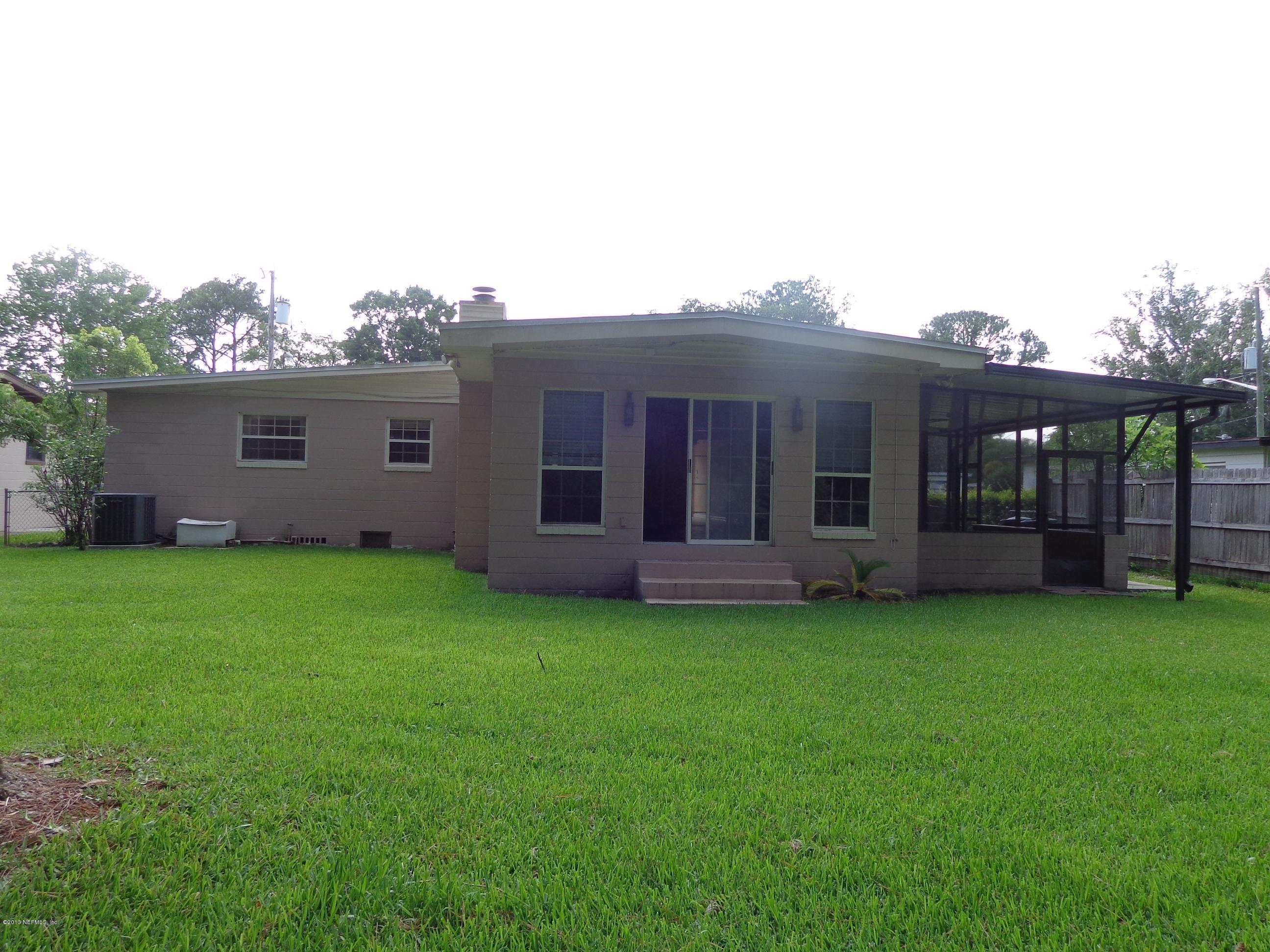 2441 Randy Road Jacksonville, FL 32216 - Photo 33 of 41 Rear