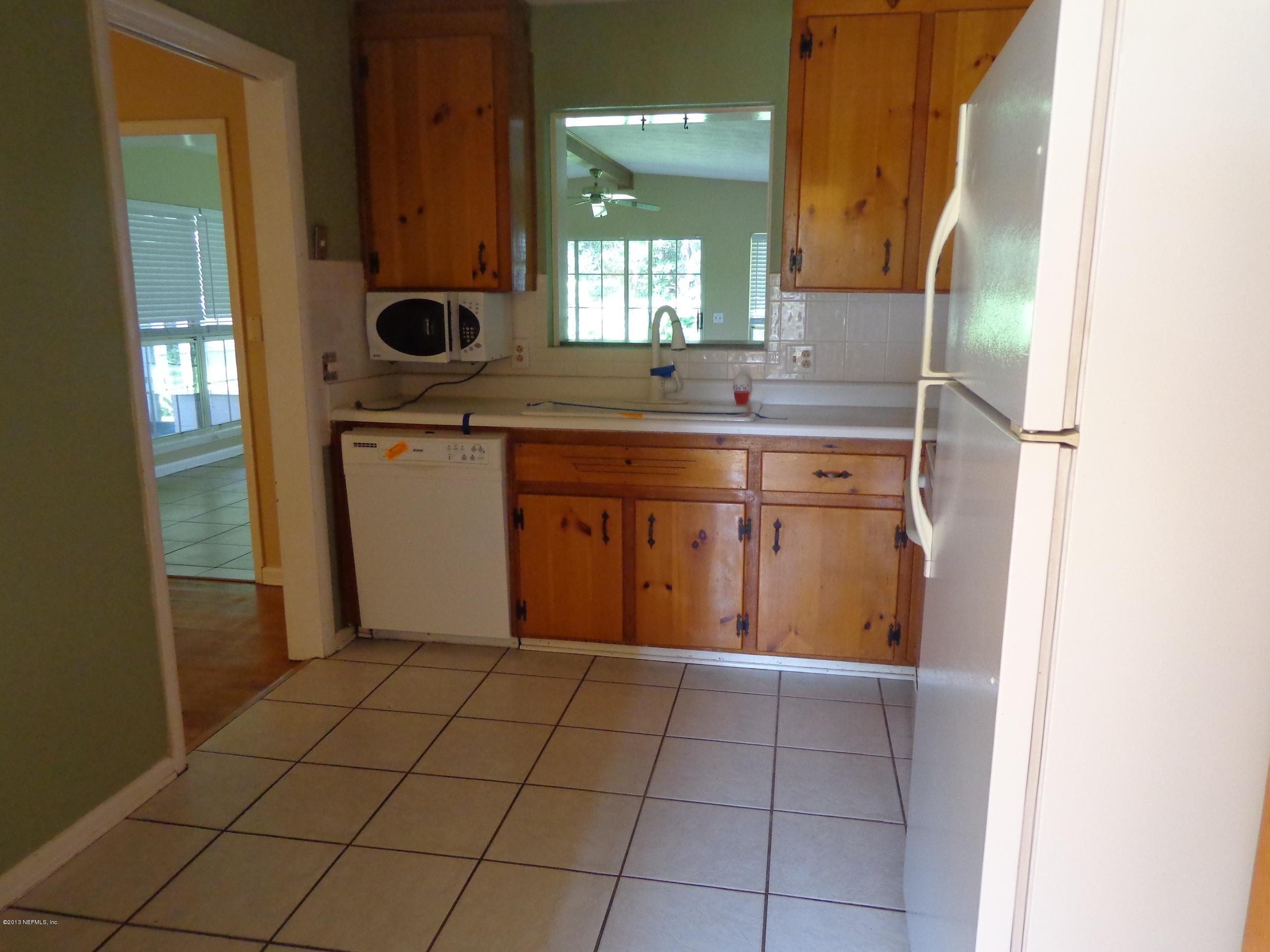 2441 Randy Road Jacksonville, FL 32216 - Photo 10 of 41 Kitfhen
