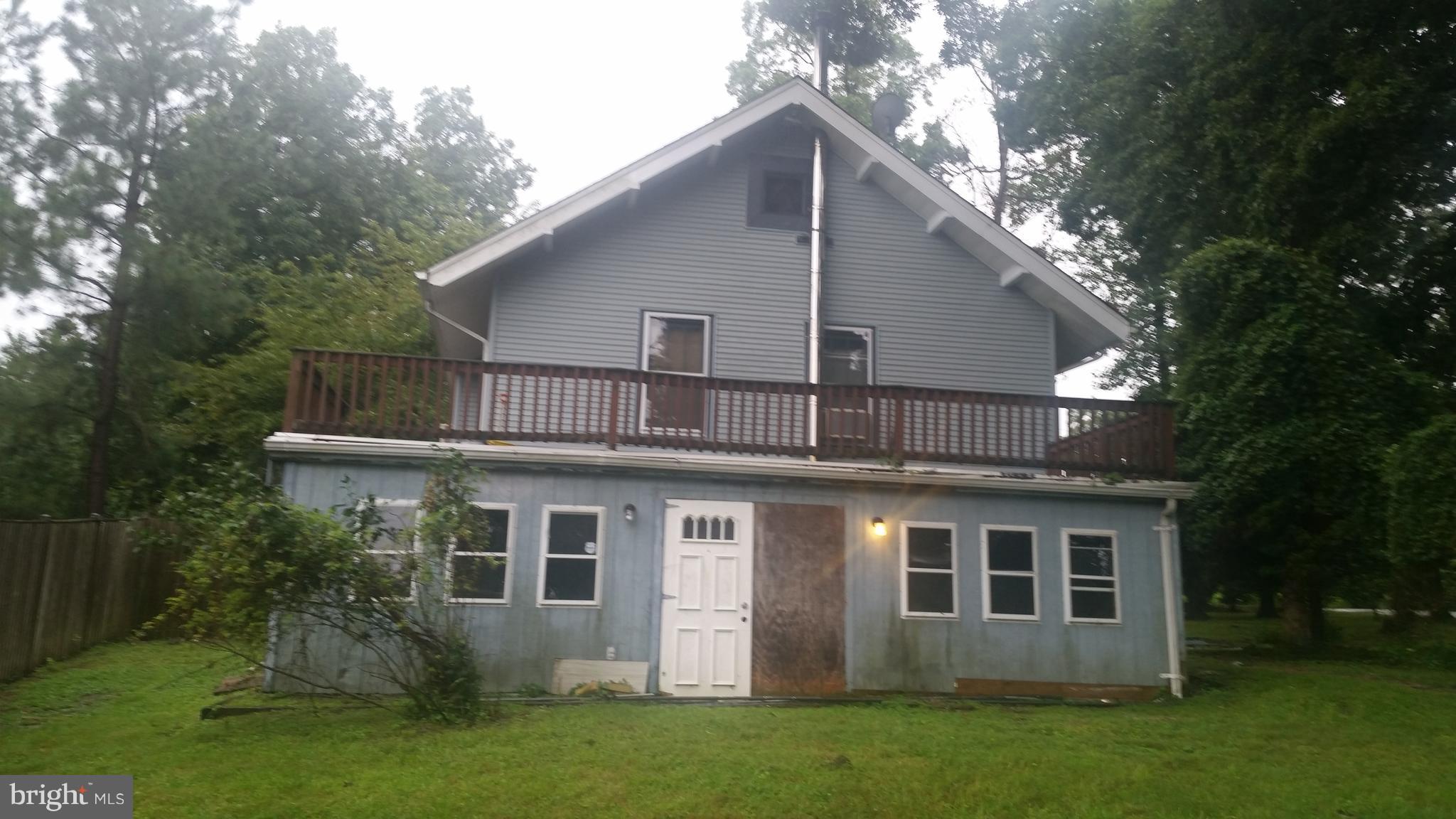 9218 Crandall Road Lanham, MD 20706 - Photo 1 of 12 a house view with a garden space