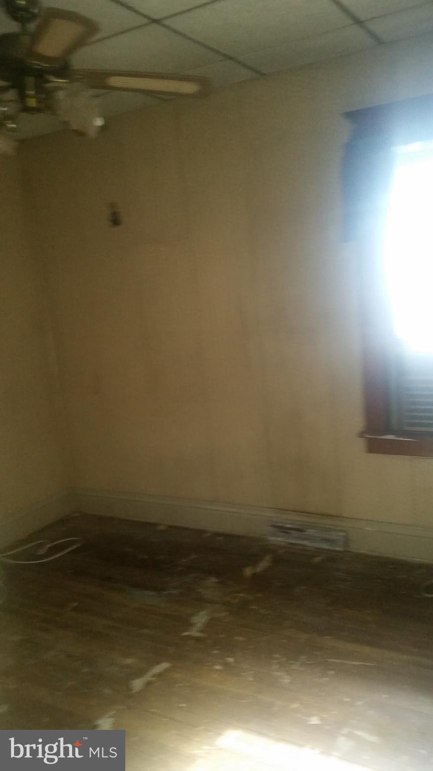 9218 Crandall Road Lanham, MD 20706 - Photo 7 of 12 a view of room with beach