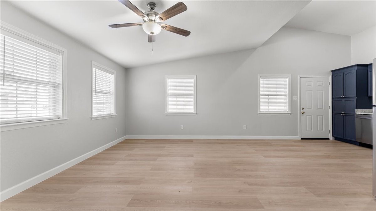 3123 Patience Avenue Houston, TX 77014 - Photo 4 of 22 a view of an empty room with a window