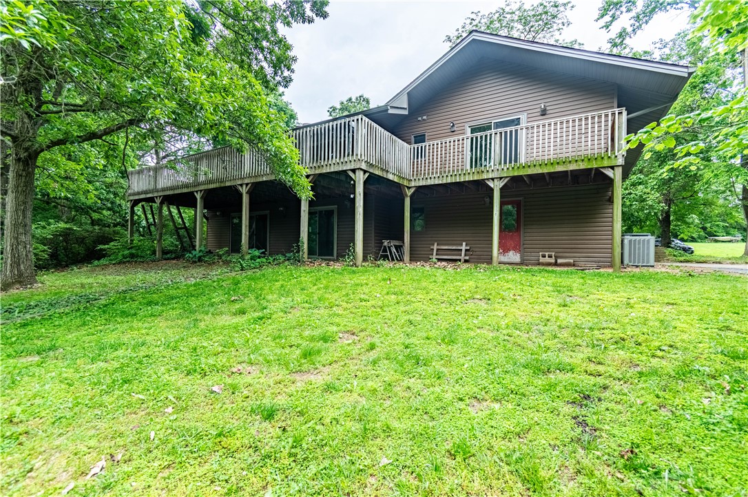 1956 Highlawn Road Decatur, IL 62521 - Photo 27 of 33