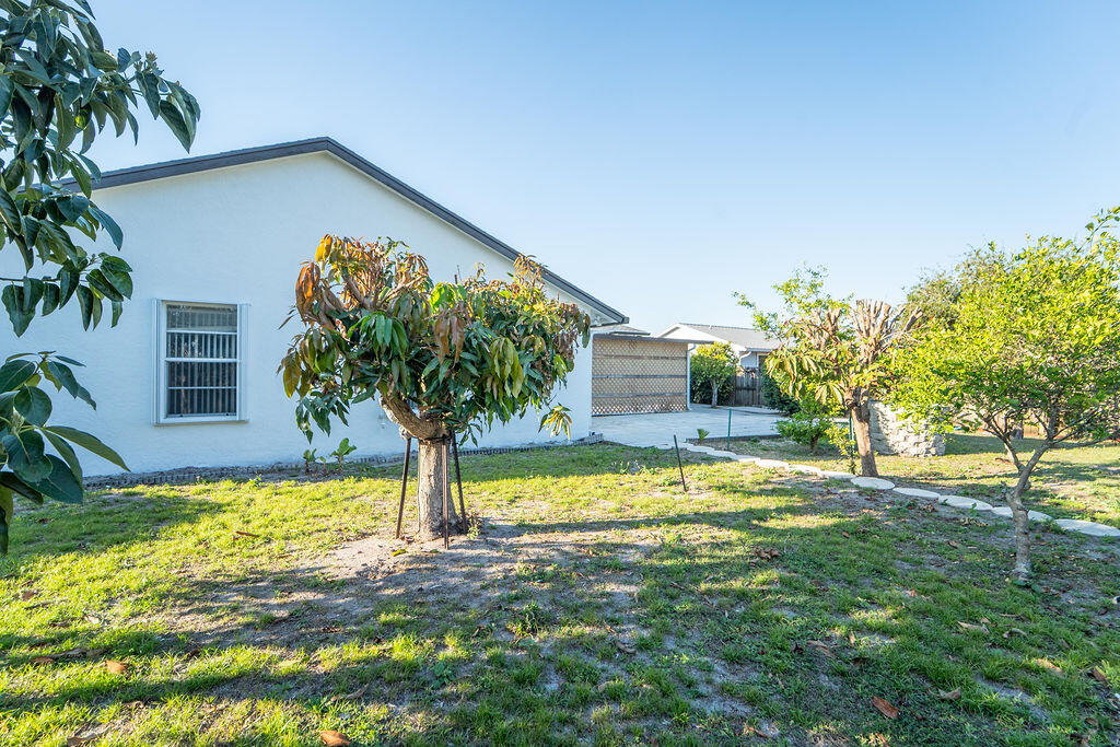 762 Southwest Ancona Road Port St. Lucie, FL 34953 - Photo 27 of 30 Exterior Back