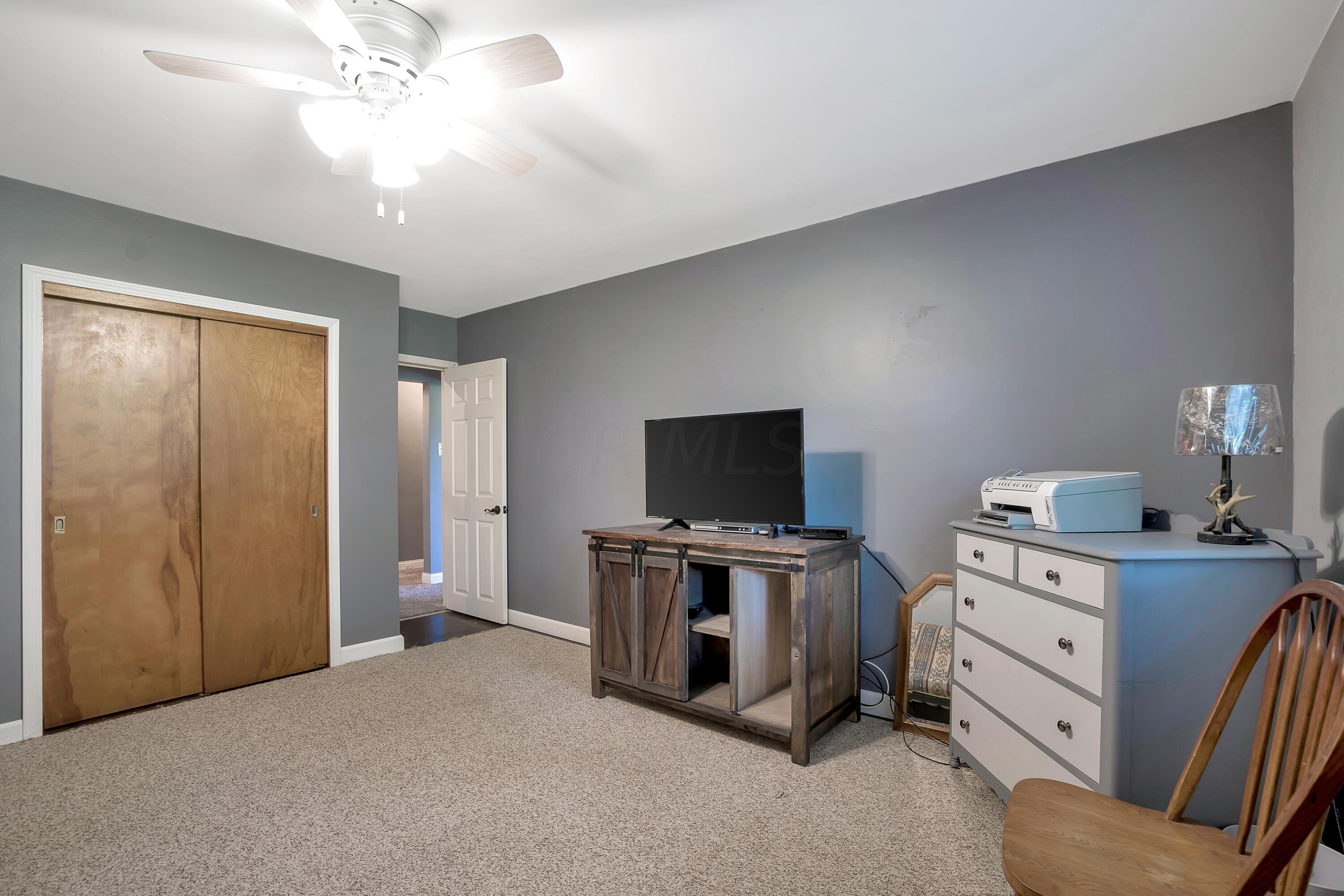 3939 Clotts Road Columbus, OH 43230 - Photo 25 of 50 Bedroom 1(2)