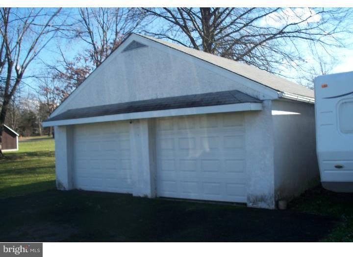 3251 Bergey Road Hatfield, PA 19440 - Photo 10 of 11 Gallery Image 10