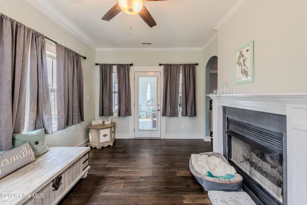 $695,000 | 105 Nautical Wave Road, Hubert, NC 28539