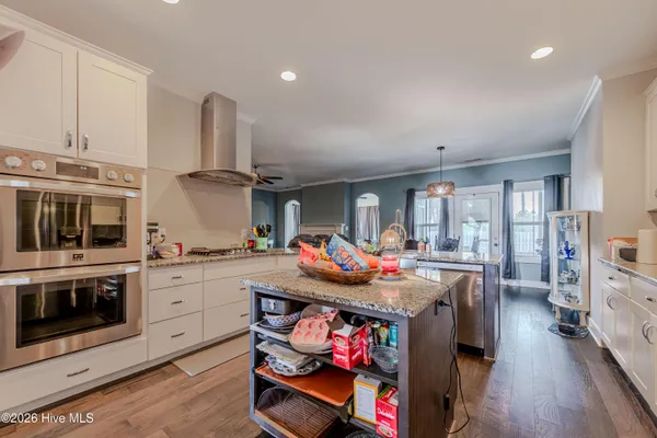 $695,000 | 105 Nautical Wave Road, Hubert, NC 28539