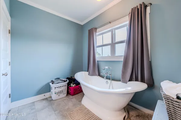 $695,000 | 105 Nautical Wave Road, Hubert, NC 28539