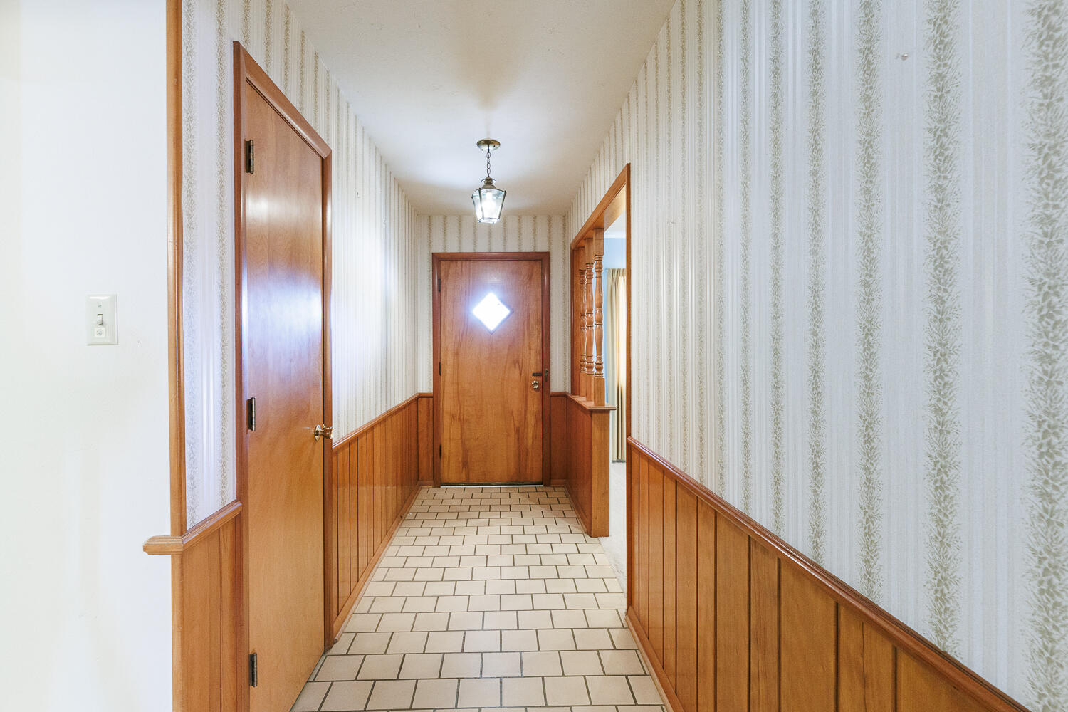 3422 59th Street Lubbock, TX 79413 - Photo 4 of 46 Entryway