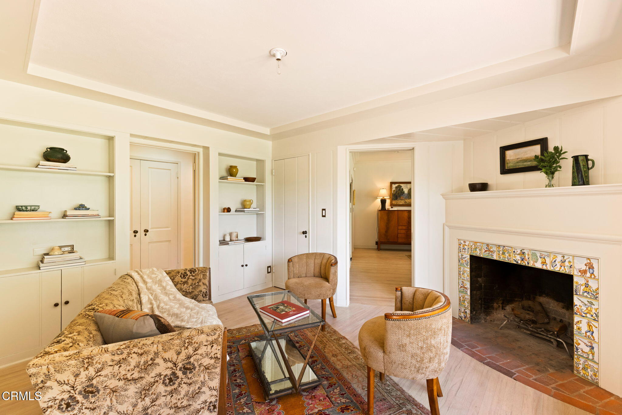 1555 Scenic Drive Pasadena, CA 91103 - Photo 10 of 50 13-web-or-mls-1555-scenic-dr