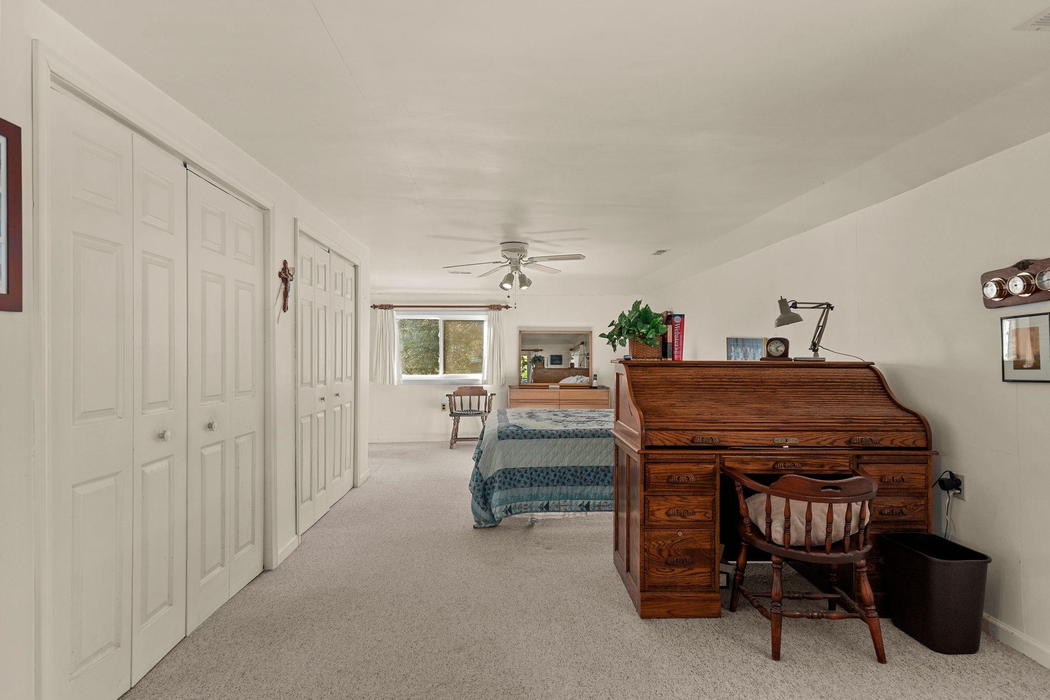 5592 Lake Road Oshkosh, WI 54902 - Photo 35 of 65 Gallery Image 35