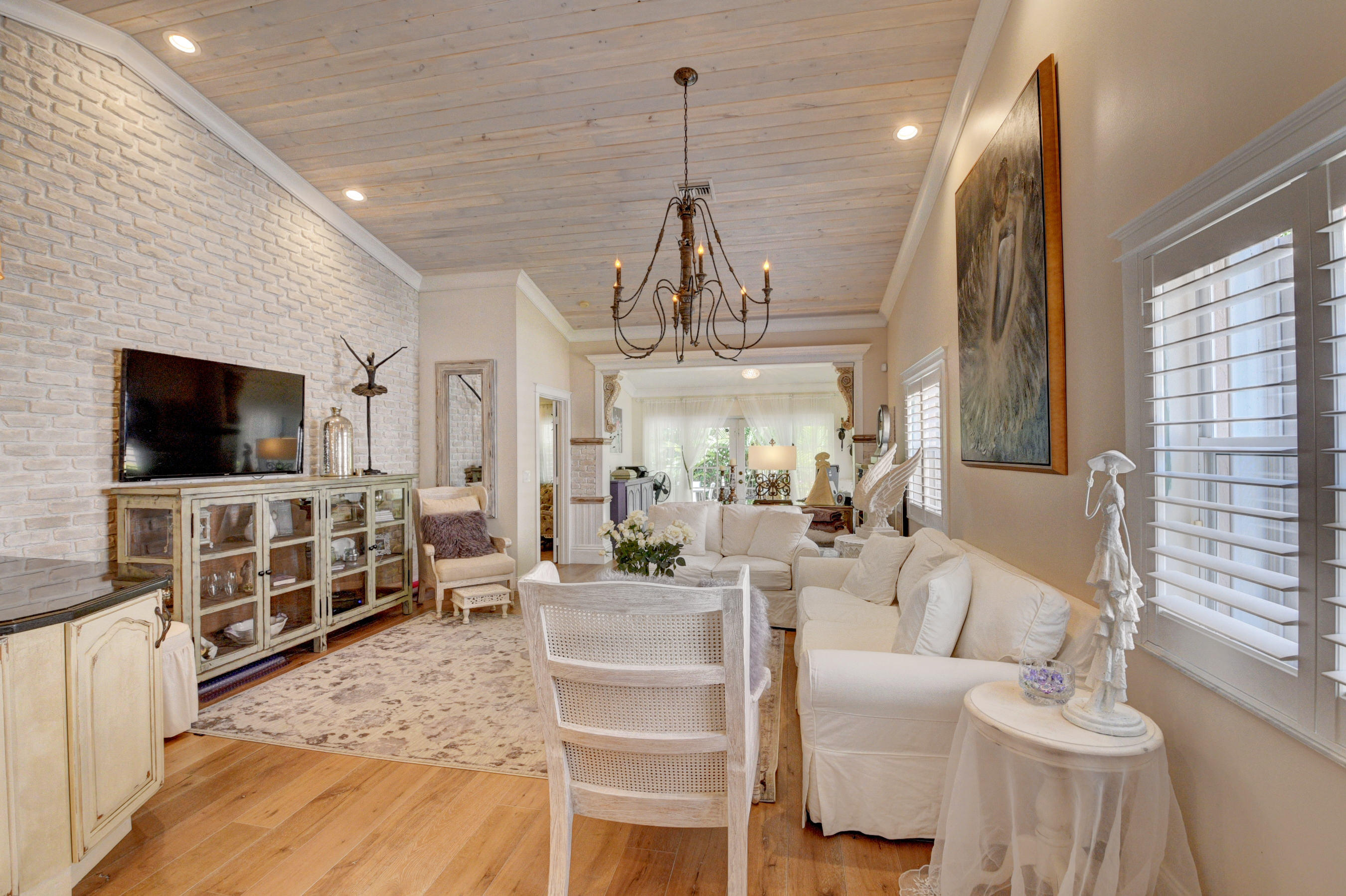 8213 Vía Bella Boca Raton, FL 33496 - Photo 5 of 51 DSC_7199_200_201_202_203