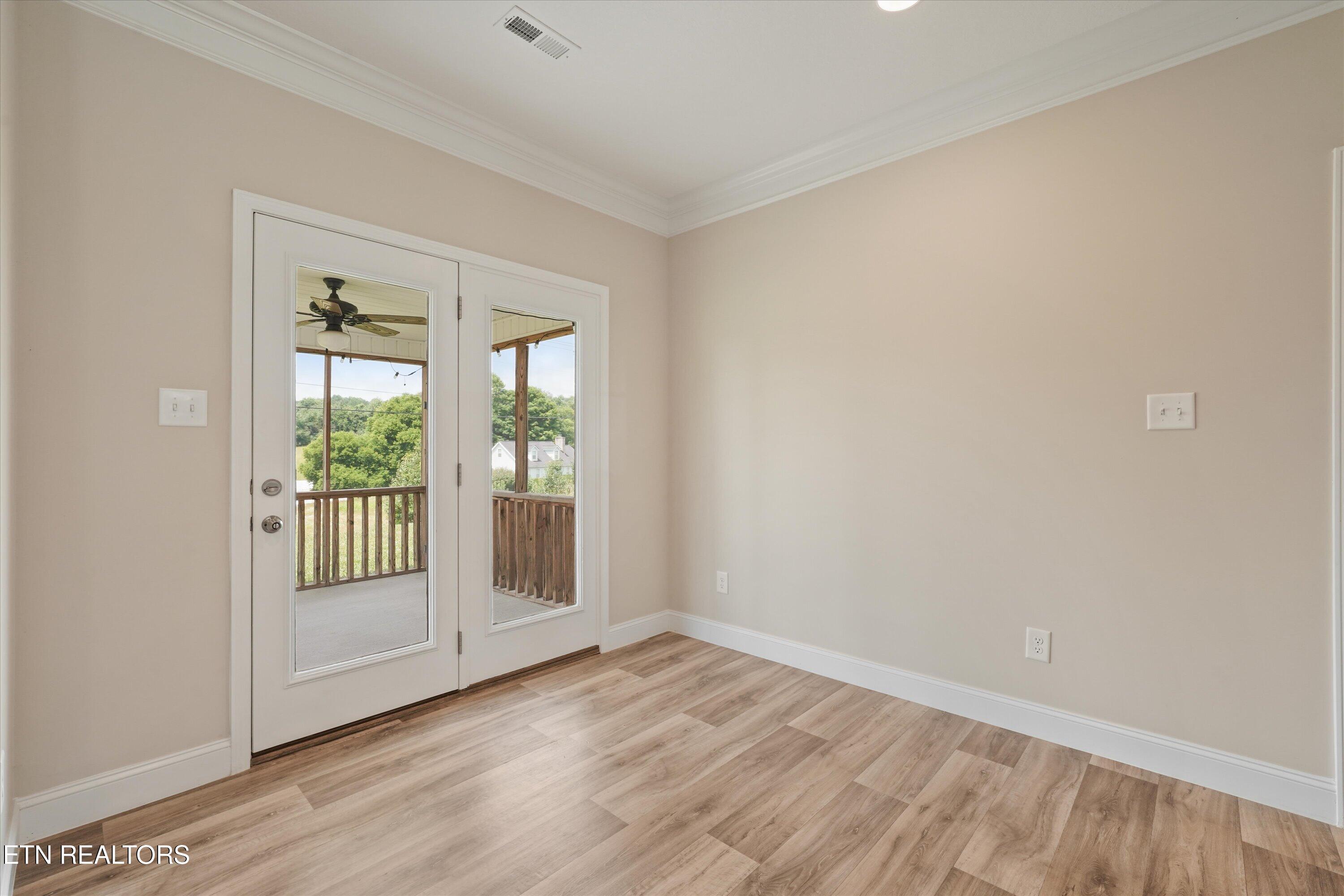 8217 Zenith Lane Powell, TN 37849 - Photo 14 of 44 14-8217 Zenith Ln 11