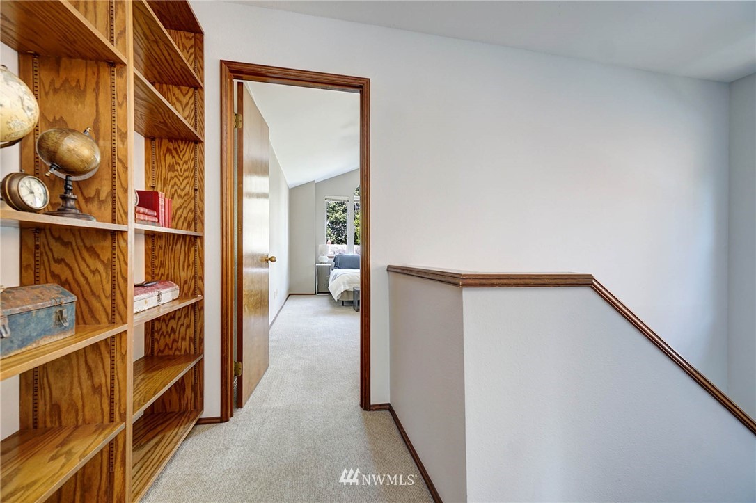 703 North 60th Street Seattle, WA 98103 - Photo 16 of 35 Gallery Image 16
