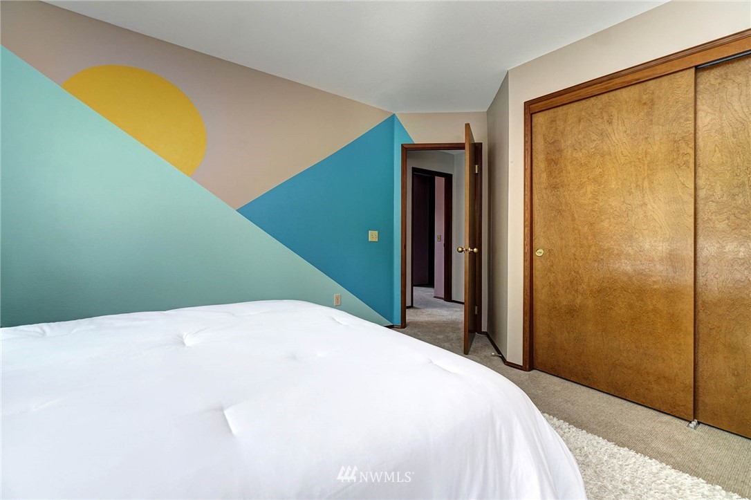 703 North 60th Street Seattle, WA 98103 - Photo 26 of 35 Gallery Image 26