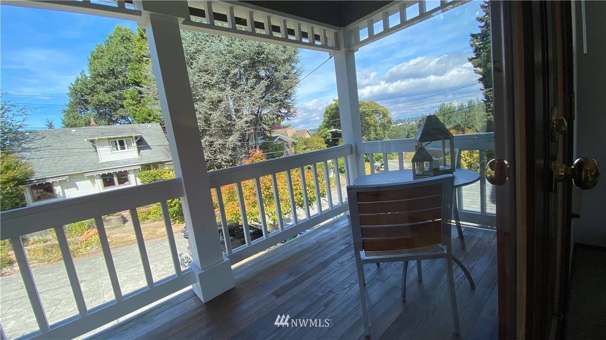 703 North 60th Street Seattle, WA 98103 - Photo 6 of 35 Gallery Image 6
