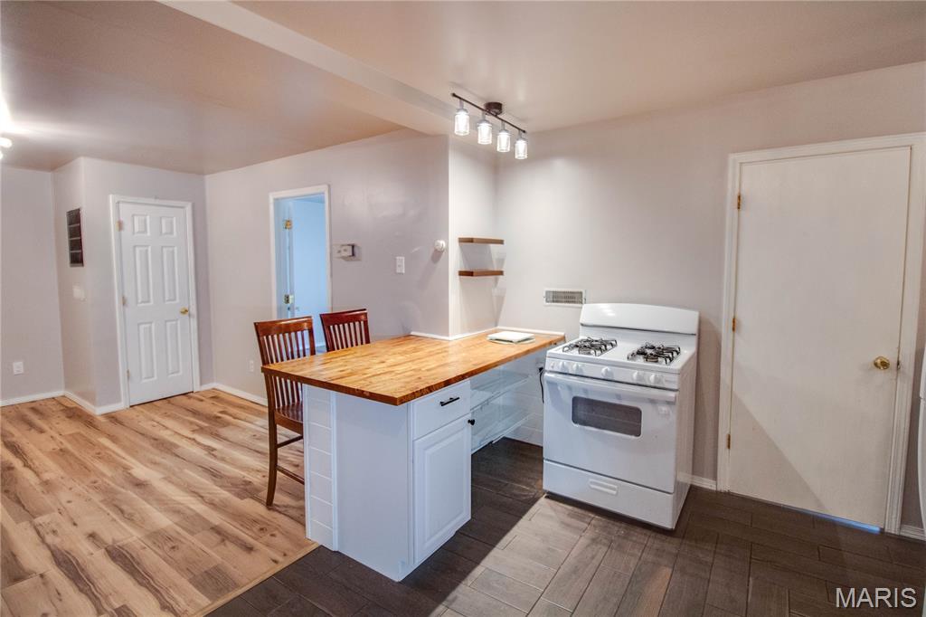 91 Stanley Road Cottage Hills, IL 62018 - Photo 13 of 59 Gallery Image 13
