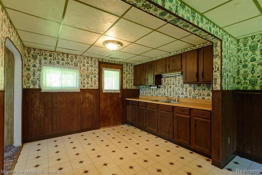 9180 Macey Road Willis, MI 48191 - Photo 7 of 44