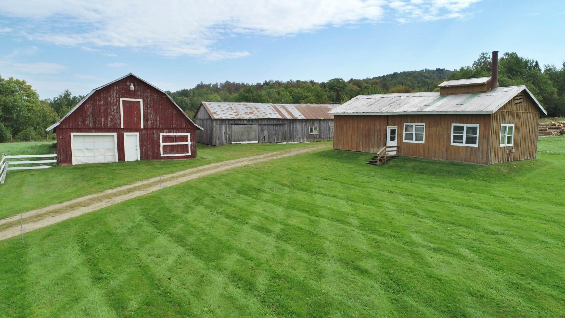 2015 Creek Road Albany, VT 05845 - Photo 3 of 40