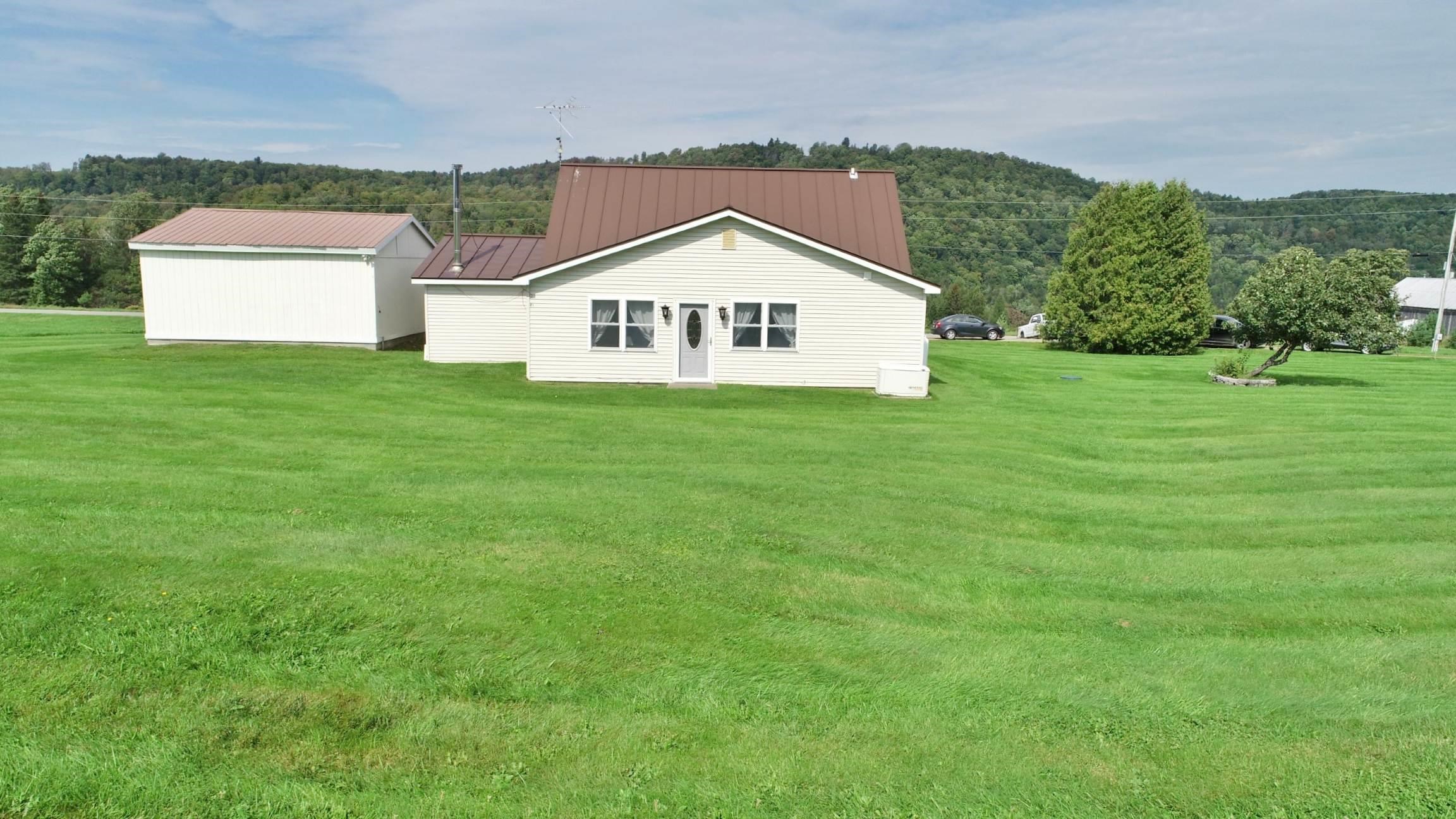 2015 Creek Road Albany, VT 05845 - Photo 21 of 40