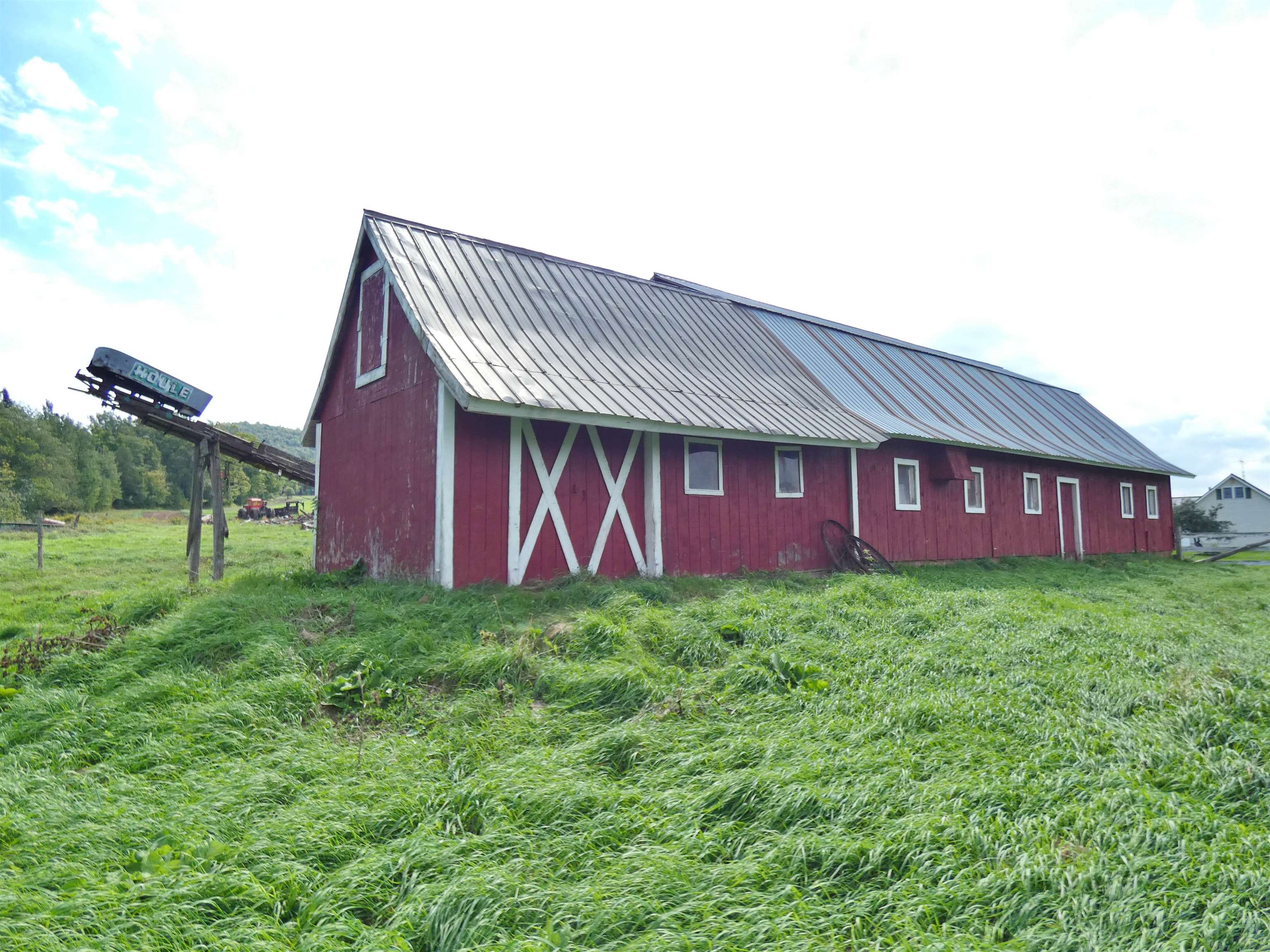 2015 Creek Road Albany, VT 05845 - Photo 25 of 40