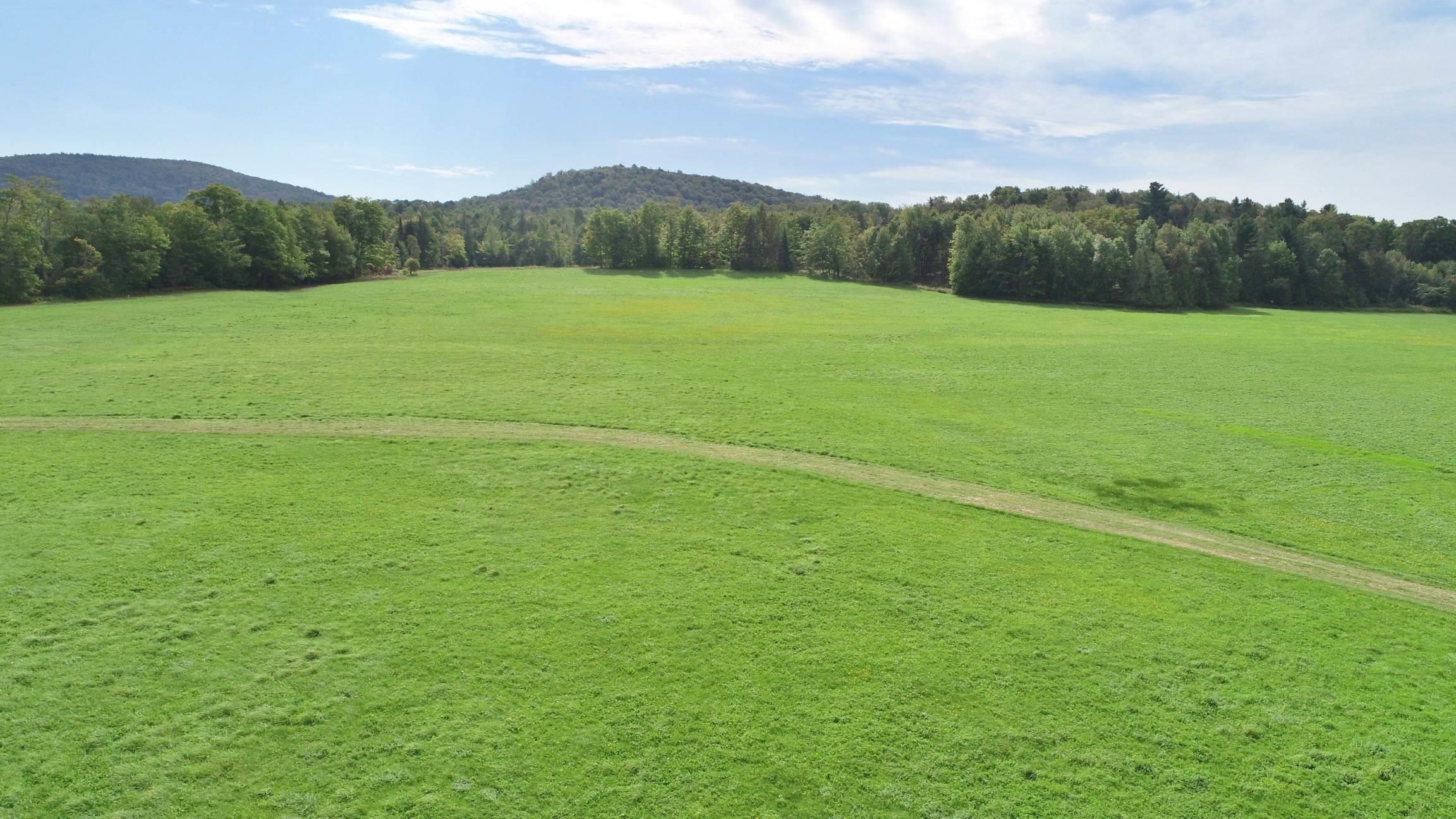 2015 Creek Road Albany, VT 05845 - Photo 4 of 40