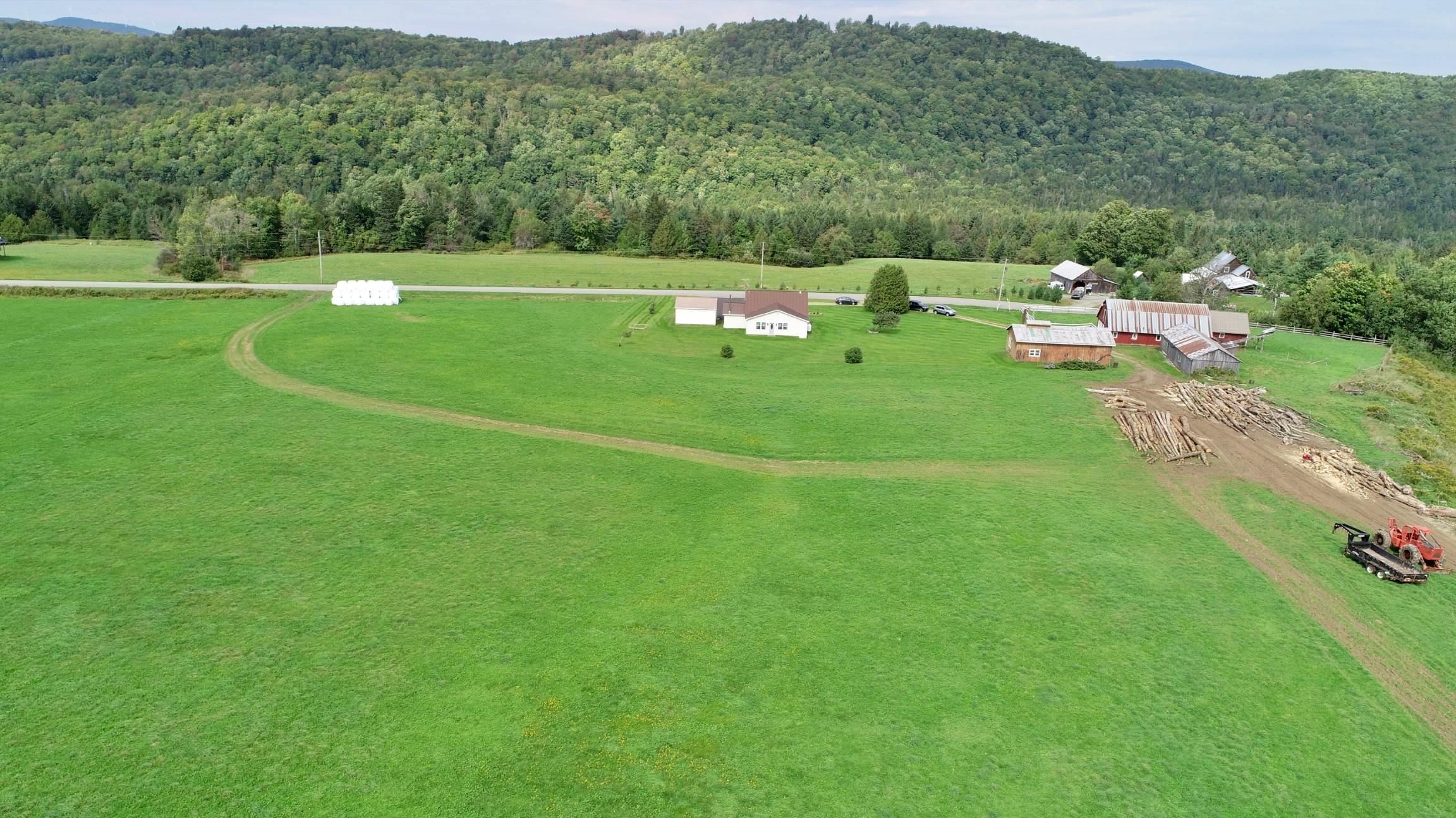 2015 Creek Road Albany, VT 05845 - Photo 6 of 40