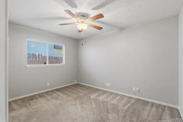 $275,000 | 13806 Fairway Crest, San Antonio, TX 78217