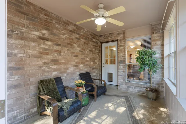 $275,000 | 13806 Fairway Crest, San Antonio, TX 78217