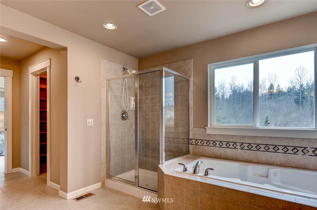 23430 8th Drive Southeast, Unit 16 Bothell, WA 98021 - Photo 15 of 25