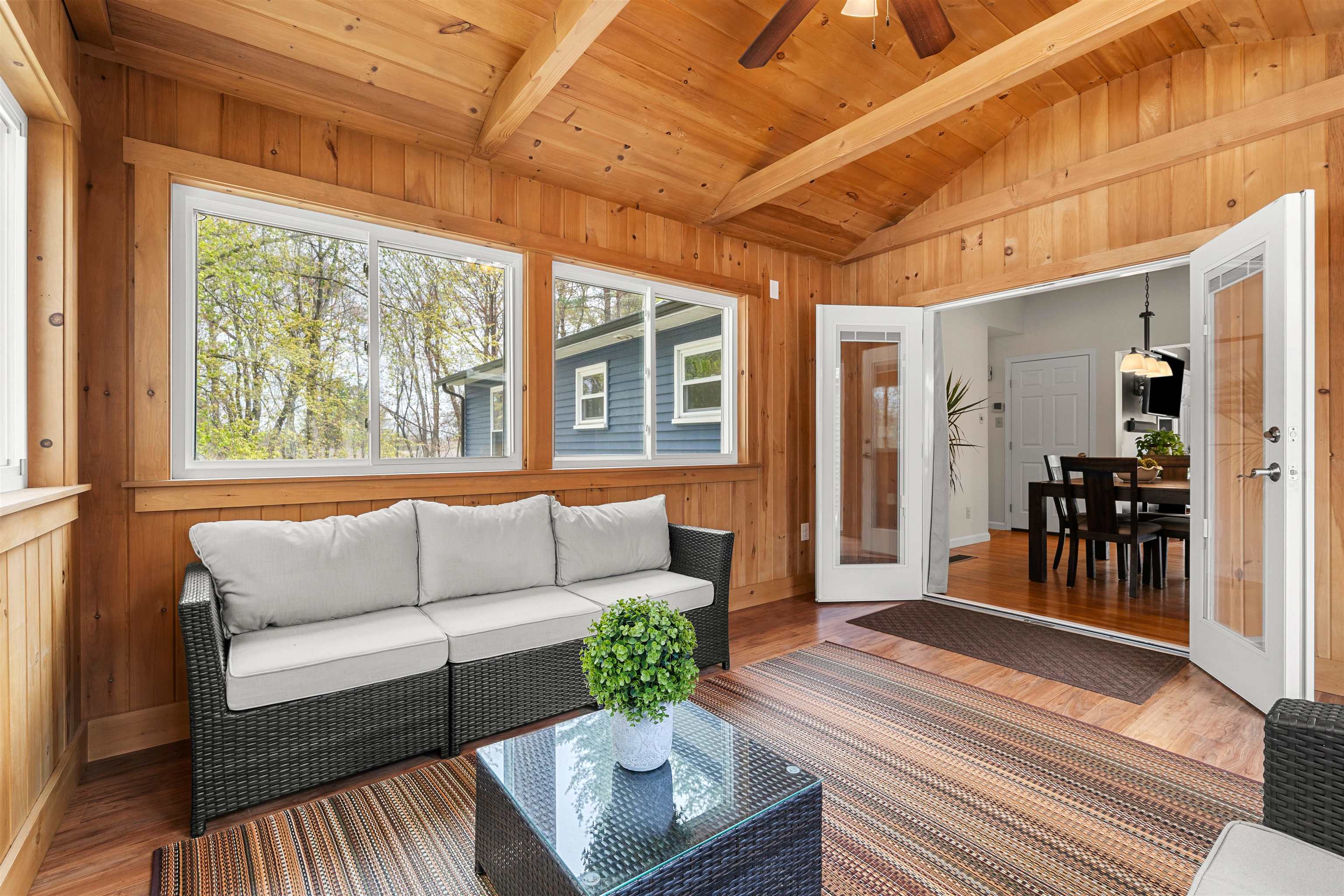 152 Dracut Road Hudson, NH 03051 - Photo 14 of 41