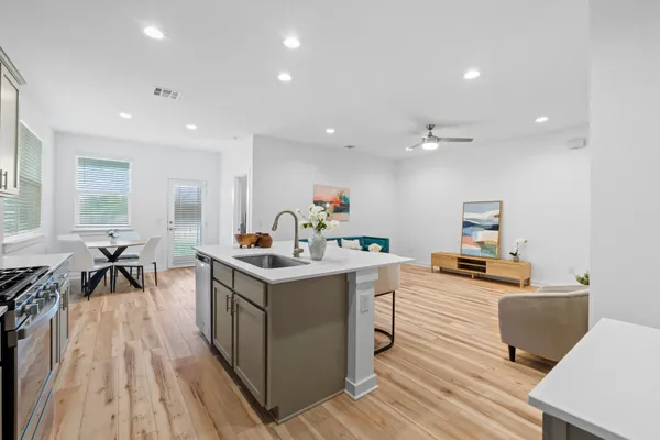 $325,000 | 293 Tequilana Pass, Leander, TX 78641