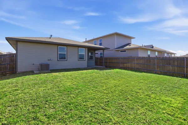 $325,000 | 293 Tequilana Pass, Leander, TX 78641