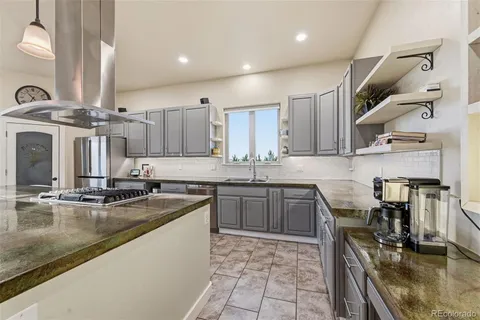 $1,350,000 | 45330 Valdonna Circle, Bennett, CO 80102