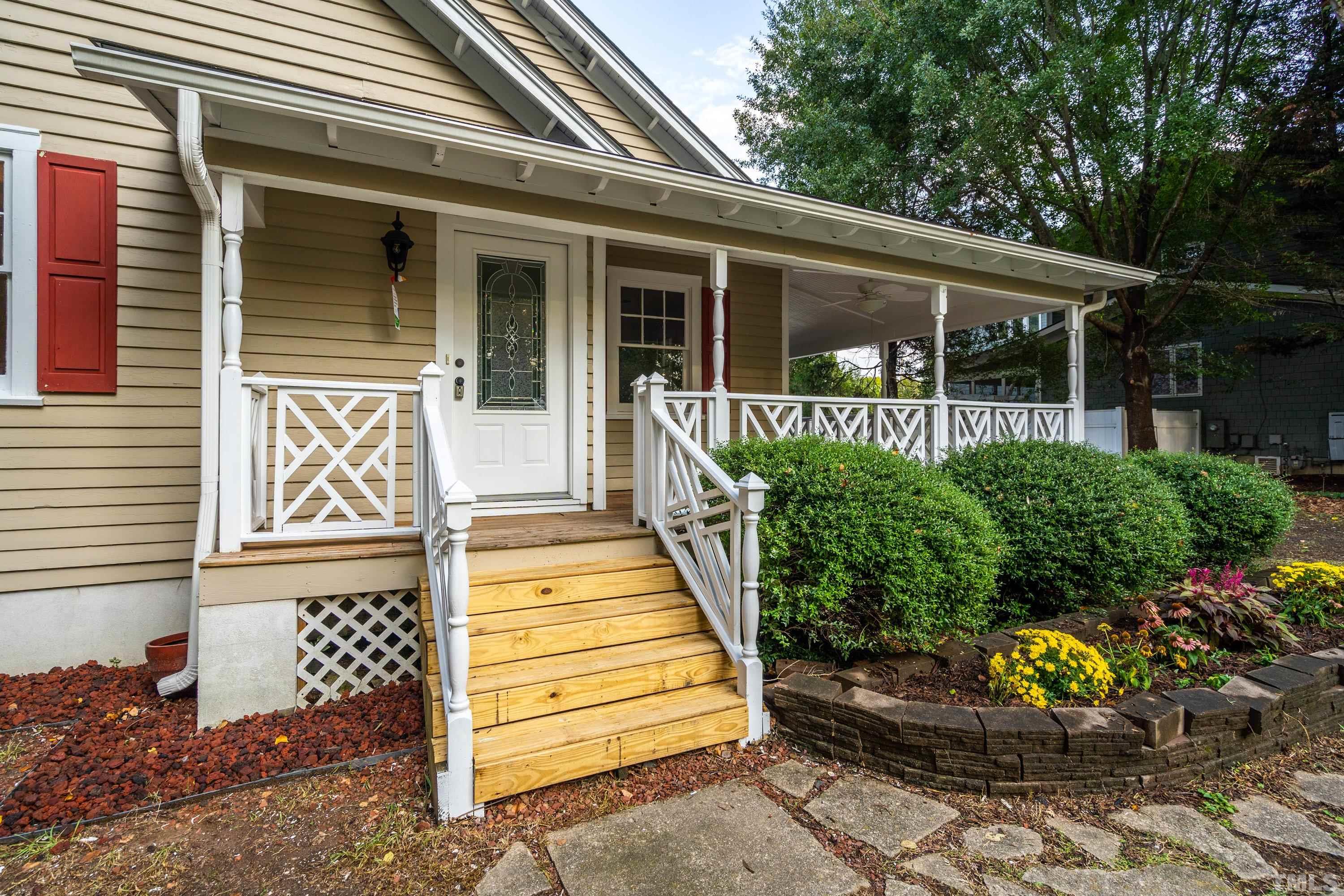 1624 Bennett Street Raleigh, NC 27604 - Photo 4 of 29