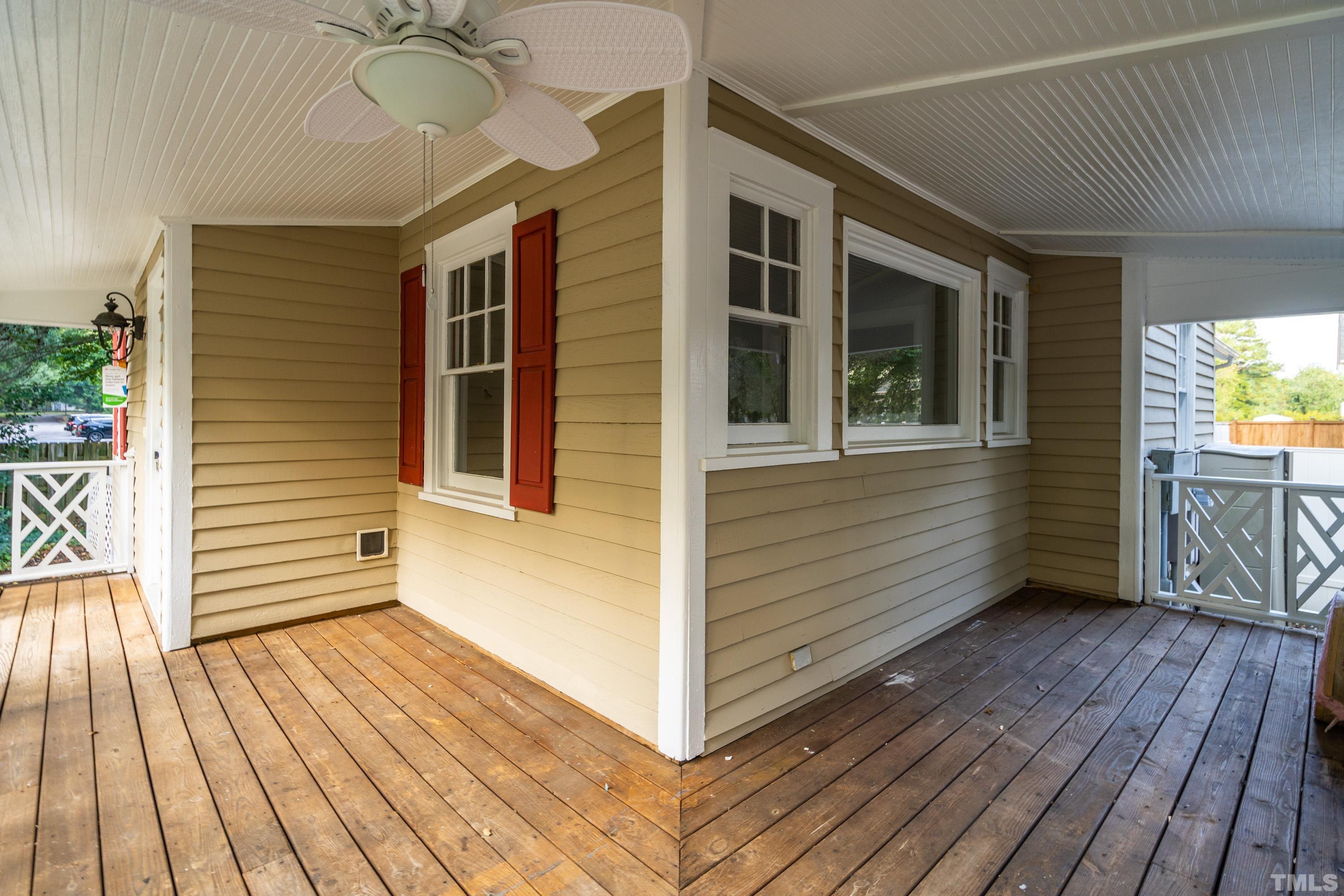 1624 Bennett Street Raleigh, NC 27604 - Photo 5 of 29