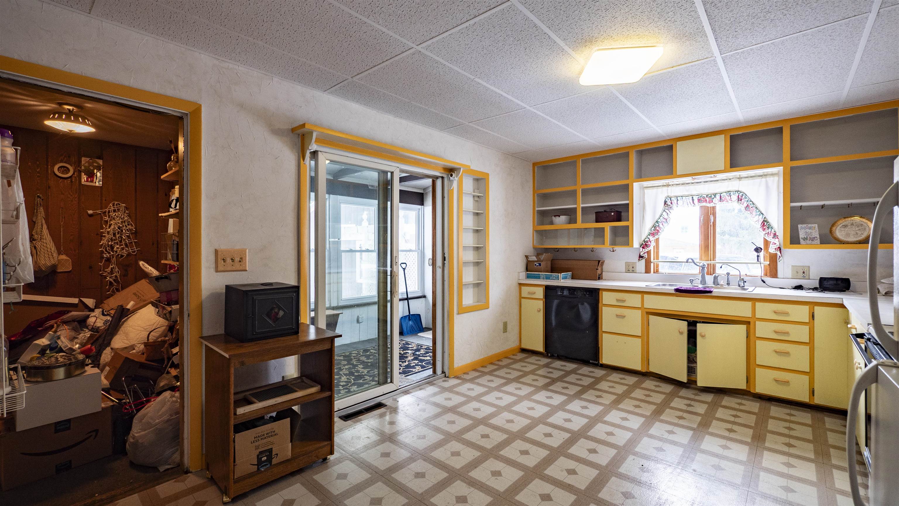 E2341 Danielson Road Waupaca, WI 54981 - Photo 6 of 28