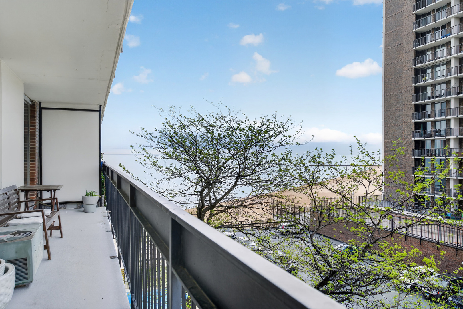 5901 North Sheridan Road, Unit 7G Chicago, IL 60660 - Photo 10 of 21 Gallery Image 10