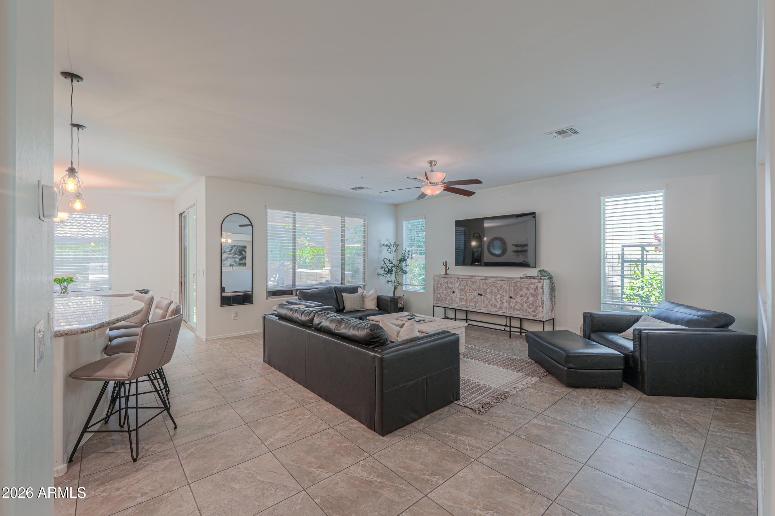 4575 East Waterman Street Gilbert, AZ 85297 - Photo 11 of 48 Great room/open concept