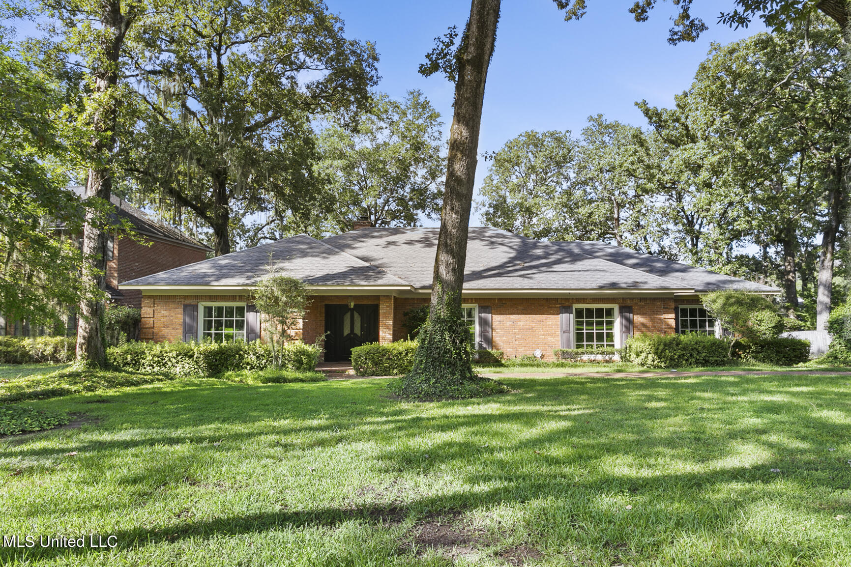 2 Avery Circle Jackson, MS 39211 - Photo 2 of 46 2 Avery Cir final-2
