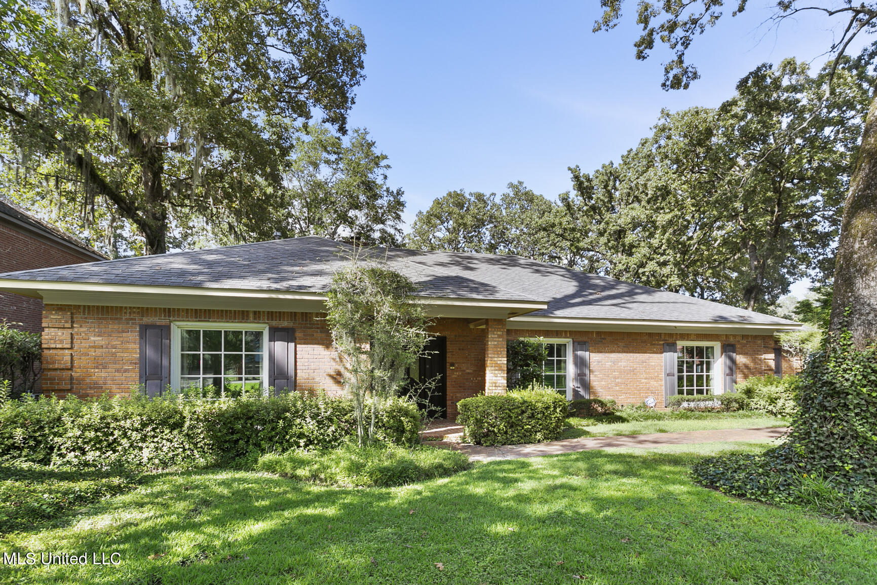 2 Avery Circle Jackson, MS 39211 - Photo 3 of 46 2 Avery Cir final-3