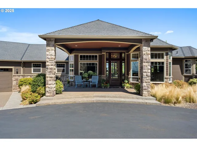 $2,199,000 | 8438 Cascade Highway Northeast, Silverton, OR 97381