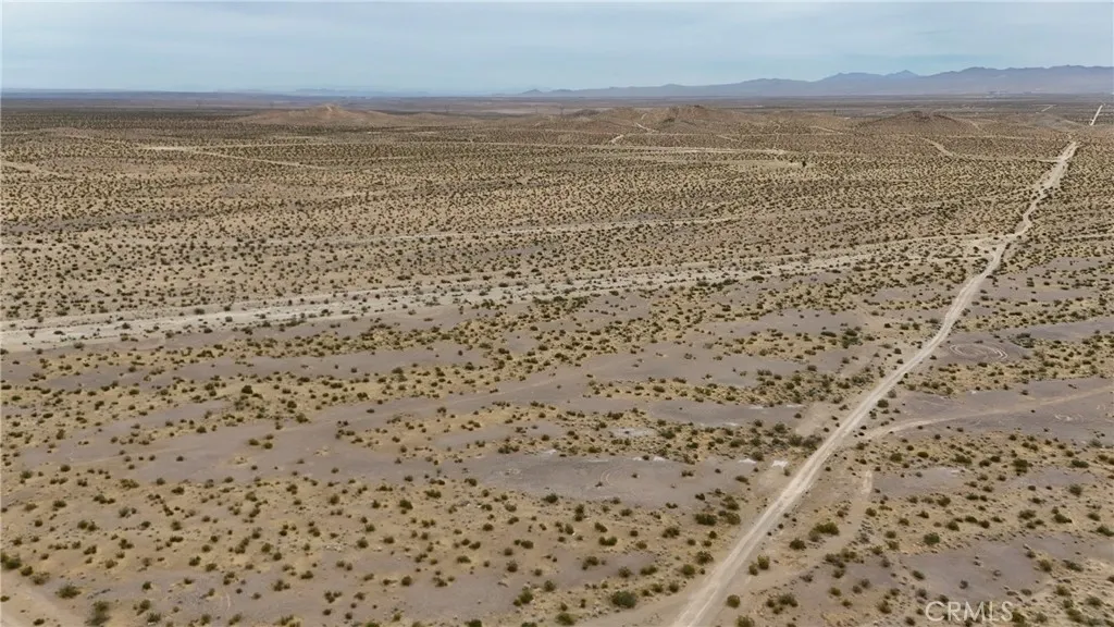 725 Desert Flower Road Adelanto, CA 92301 - Photo 11 of 11