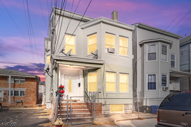 183 Walnut Street Paterson, NJ 07522 - Photo 4 of 37
