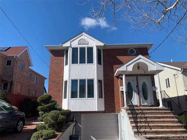 $3,500 | 57-48 256th Street, Unit 2 | Little Neck