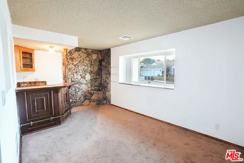 $619,000 | 42060 Parkmont Drive, Quartz Hill, CA 93536