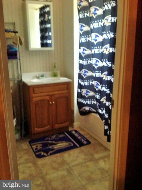 18 Peach Road Elkton, MD 21921 - Photo 22 of 30 Bath (Master)