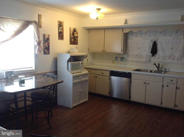 18 Peach Road Elkton, MD 21921 - Photo 7 of 30 Kitchen